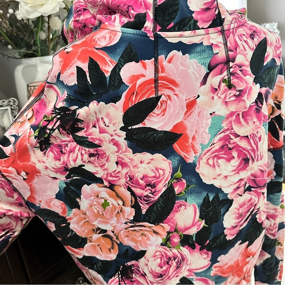 Lululemon Scuba Hoodie II Oversized Floral Rose Print Full Zip Size 6 ⭐️Rare⭐️ - Picture 9 of 16